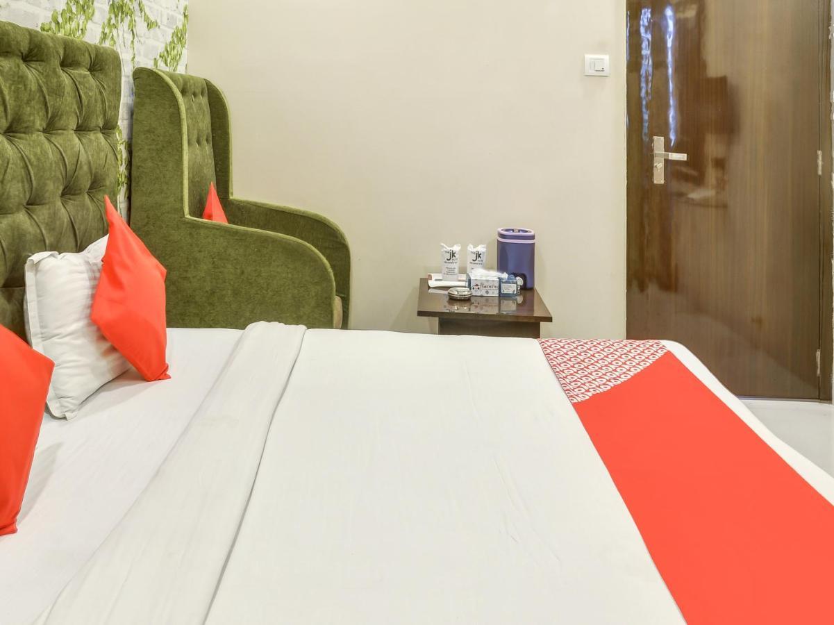 Capital O 75310 The Jk Hotel Nagpur Bagian luar foto